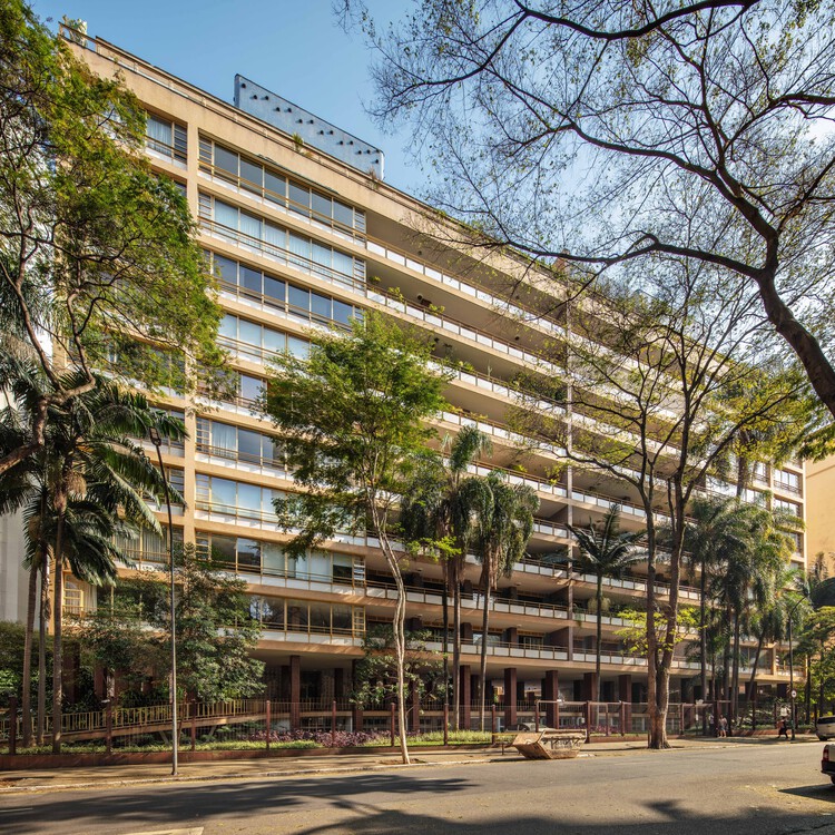 Restauración de la planta baja del edificio Prudência / Gui Paoliello Arquiteto - fotografía exterior