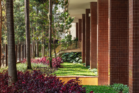 Renovation of the Ground Floor of the Prudência Building / Gui Paoliello Arquiteto - Image 10 of 25