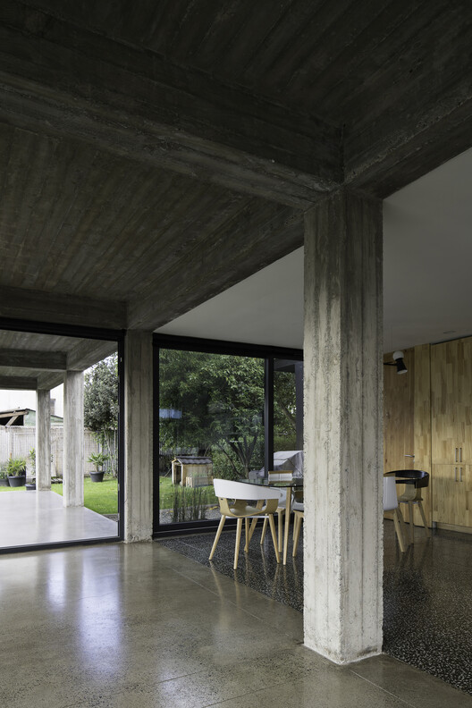 Cónico House / Felipe Alarcón Cónico House / Felipe Alarcón - Interior Photography, Wood, Column, Concrete, Beam