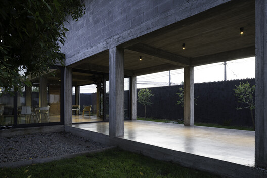 Cónico House / Felipe Alarcón Cónico House / Felipe Alarcón - Image 13 of 17
