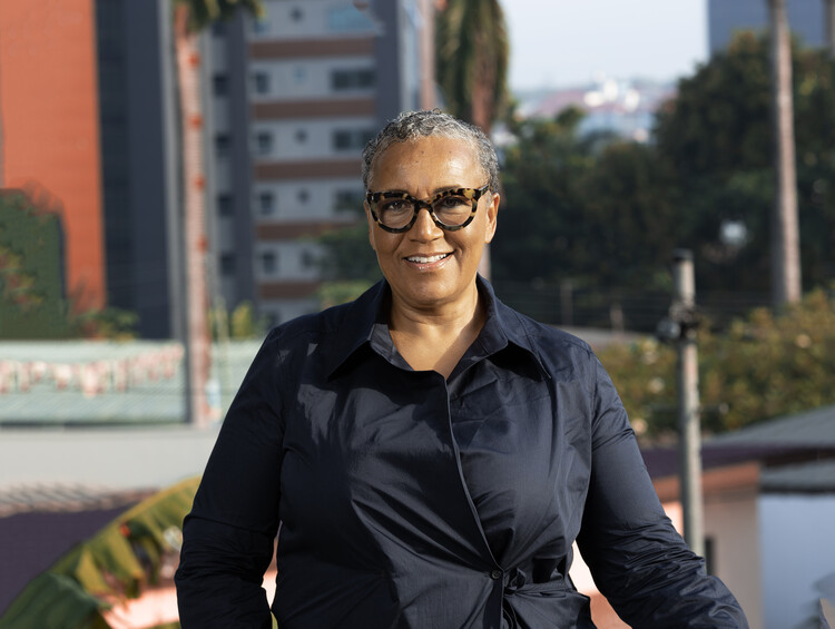 Lesley Lokko Receives African Cultural Icon Award for Her Contributions to Architectural Education and Discourse - Featured Image