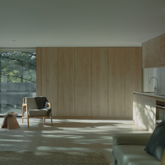 La Florida II House / Lezaeta Lavanchy - Interior Photography, Wood