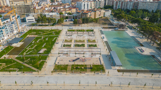 Depósitos de Pignatelli: de infraestructura hidráulica a parque urbano / Héctor Fernández Elorza Depósitos de Pignatelli: de infraestructura hidráulica a parque urbano / Héctor Fernández Elorza - Imagen 13 de 17