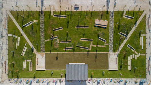 Depósitos de Pignatelli: de infraestructura hidráulica a parque urbano / Héctor Fernández Elorza Depósitos de Pignatelli: de infraestructura hidráulica a parque urbano / Héctor Fernández Elorza - Imagen 14 de 17