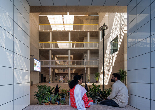 Convention Center IIT Hyderabad / IITH Campus Design Team of the University of Tokyo + NIHON SEKKEI + APL design workshop - Interior Photography, Closet