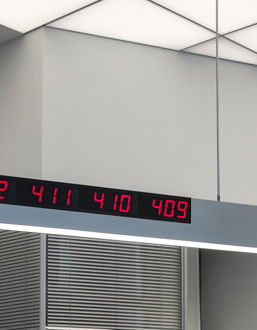 Gangnam q.d.c / Indiesalon Gangnam q.d.c / Indiesalon - Image 11 of 18