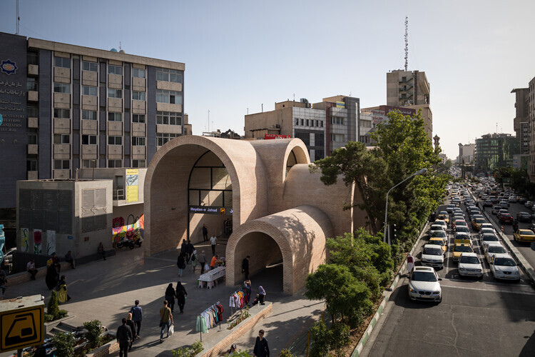 Jahad Metro Plaza in Tehran: Reclaiming Infrastructure as Civic Space - Featured Image