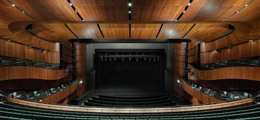The Glasshouse Theater / Blight Rayner Architecture + Snøhetta - Image 8 of 8
