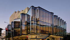 The Glasshouse Theater / Blight Rayner Architecture + Snøhetta