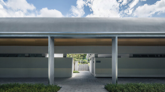 Three Service Pavilions of Guiwan Park / hang cheng studio - Image 5 of 42