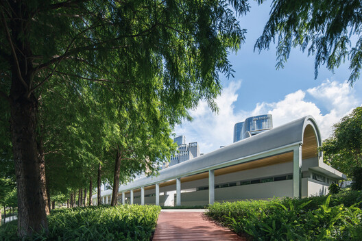 Three Service Pavilions of Guiwan Park / hang cheng studio