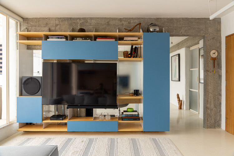 Apartamento Aclimação / Margem Arquitetos - Fotografía de Interiores, Estantería, Sillas