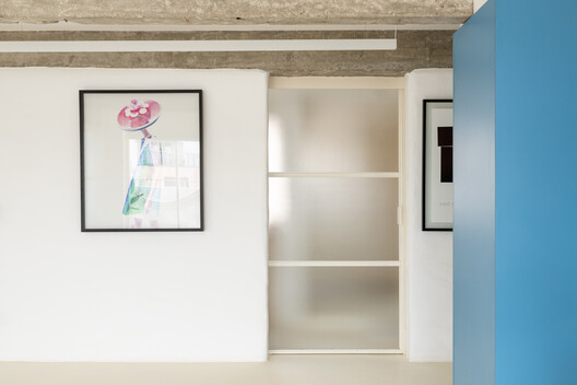 Apartamento Aclimação / Margem Arquitetos Apartamento Aclimação / Margem Arquitetos - Fotografía interior, Madera, Estanterías, Puerta