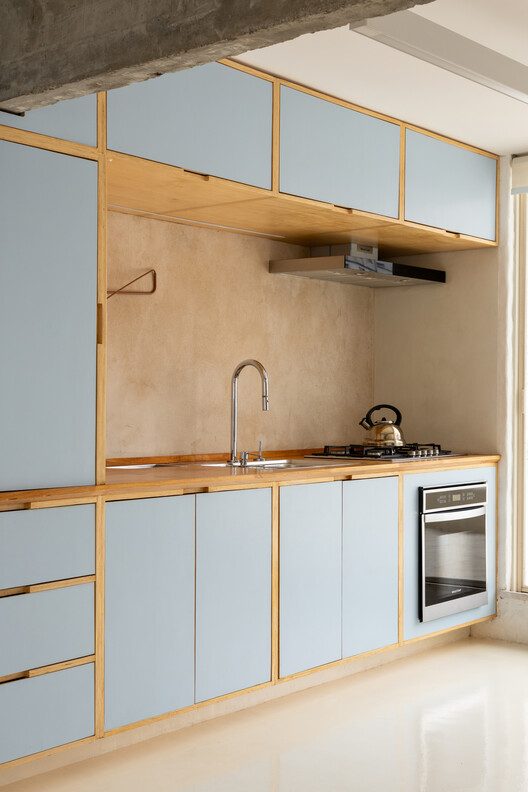 Apartamento Aclimação / Margem Arquitetos Apartamento Aclimação / Margem Arquitetos - Fotografía interior, Cocina, Encimera, Vidrio