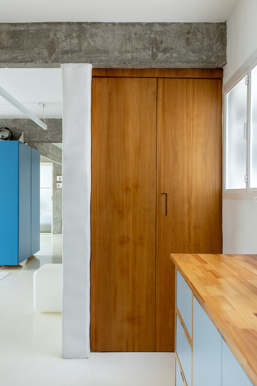 Apartamento Aclimação / Margem Arquitetos Apartamento Aclimação / Margem Arquitetos - Fotografía interior, Madera, Puerta, Armarios