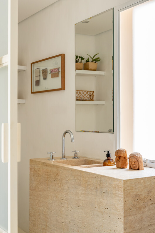 Apartamento Aclimação / Margem Arquitetos Apartamento Aclimação / Margem Arquitetos - Fotografía interior, Baño, Madera, Tarjas, Encimera