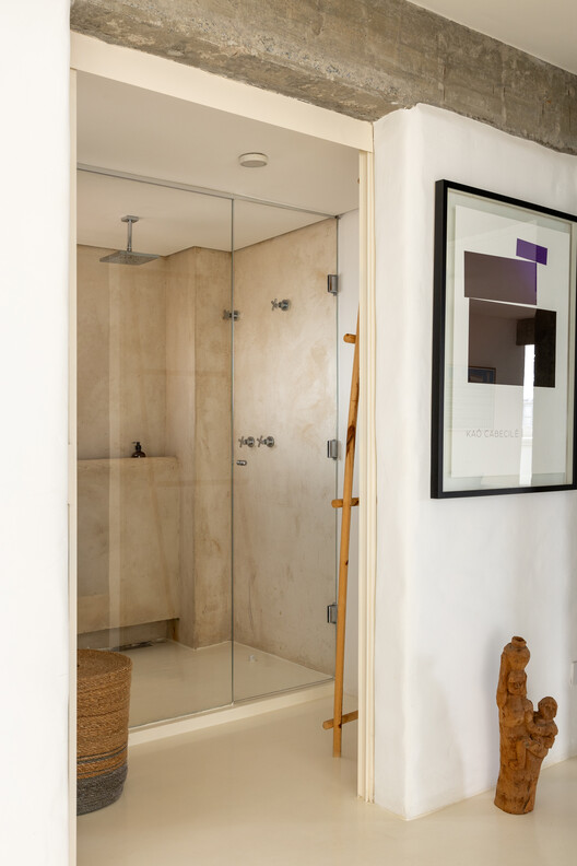 Apartamento Aclimação / Margem Arquitetos Apartamento Aclimação / Margem Arquitetos - Fotografía interior, Baño, Iluminación, Puerta