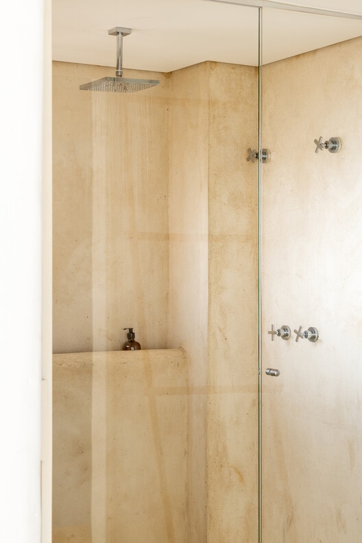 Apartamento Aclimação / Margem Arquitetos Apartamento Aclimação / Margem Arquitetos - Fotografía interior, Baño, Duchas, Vidrio