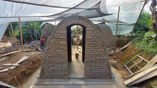 Witoca Laboratory / Al Borde - Image 31 of 61