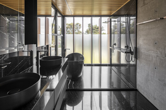 GM House / Frederico Bicalho Arquitetura - Image 11 of 24