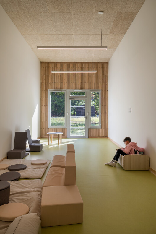 Leisure Center of Uzurat / atelier quatre + R2K Architectes - Interior Photography, Living Room, Wood