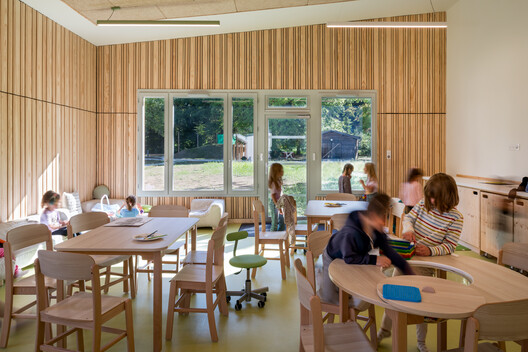 Leisure Center of Uzurat / atelier quatre + R2K Architectes - Interior Photography, Dining room, Table, Chair