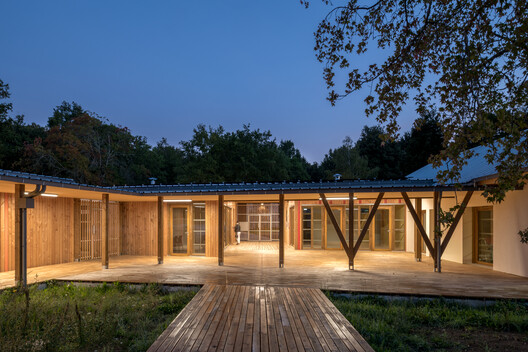 Leisure Center of Uzurat / atelier quatre + R2K Architectes - Exterior Photography, Wood, Courtyard