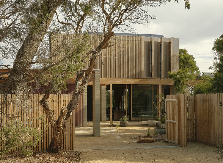 Point Lonsdale House / Field Office Architecture - More Images