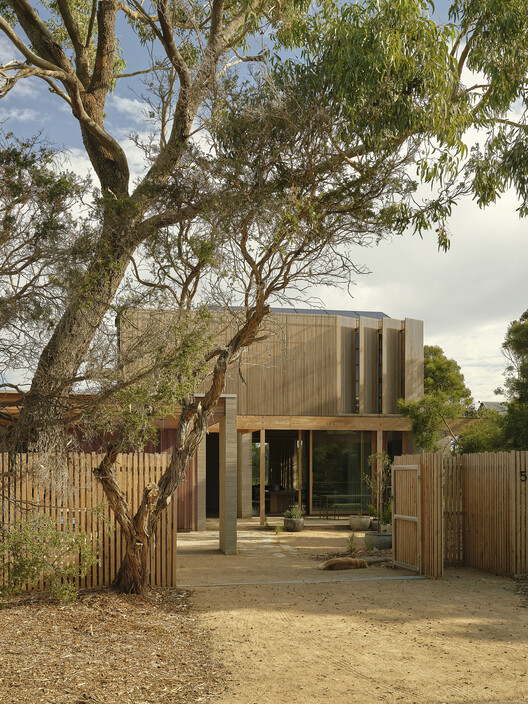 Point Lonsdale House / Field Office Architecture - Houses