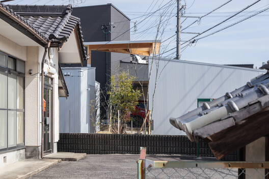 House in Umenoki / Hidekazu Kishi Architects - Exterior Photography, Concrete