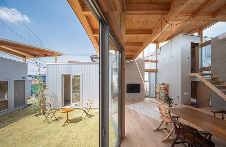梅野木住宅 / Hidekazu Kishi Architects - 室内图