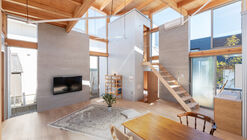 House in Umenoki / Hidekazu Kishi Architects