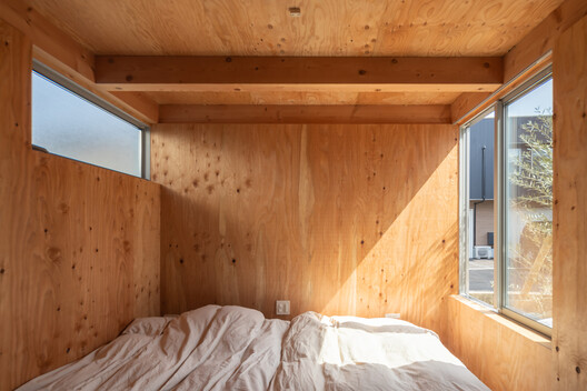 House in Umenoki / Hidekazu Kishi Architects - Interior Photography, Bedroom, Wood