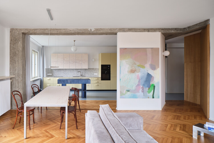 Corner Apartment / Prokop Hartl - Interior Photography, Residential Interiors, Lighting, Chair, Table