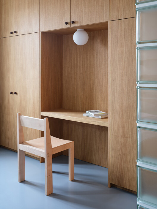 Corner Apartment / Prokop Hartl - Interior Photography, Closet, Wood, Shelving