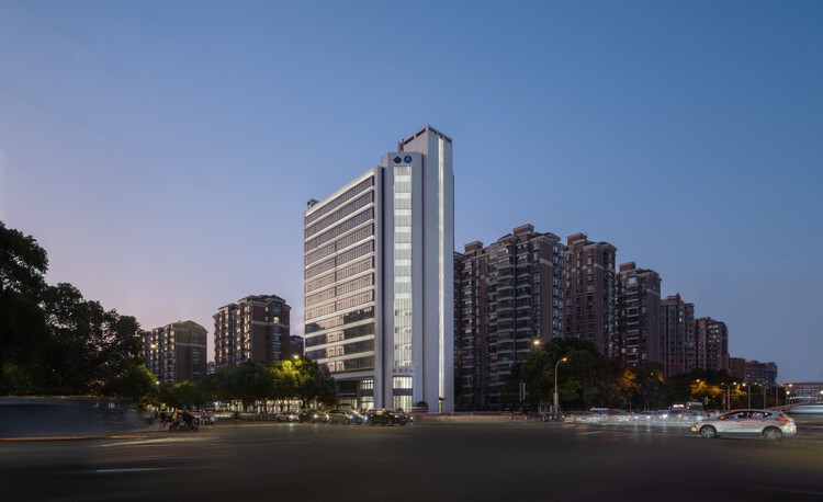 上海长宁海益大厦改造项目 / DUTS 杜兹设计 - 建筑图