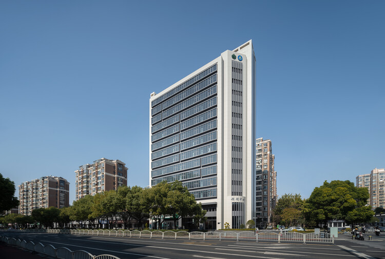 上海长宁海益大厦改造项目 / DUTS 杜兹设计 - 建筑图