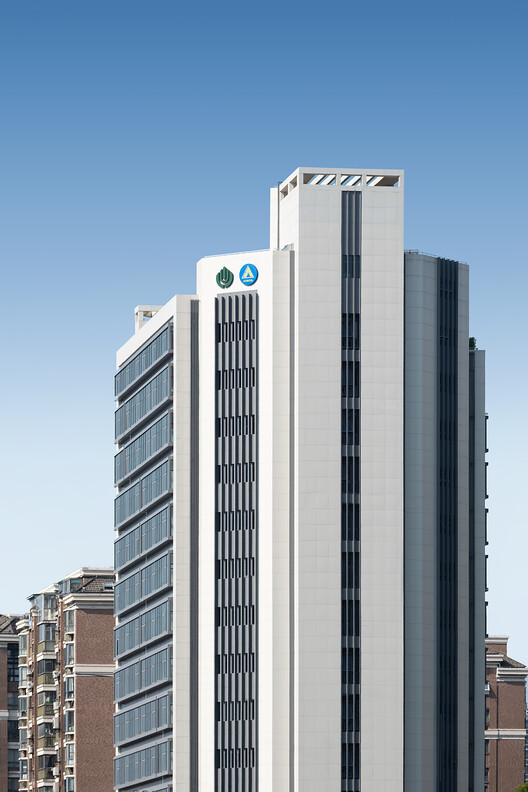 上海长宁海益大厦改造项目 / DUTS 杜兹设计 - 建筑图, 表皮