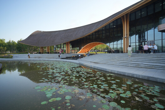 Lakeside Restaurant at Silk Road Friendship Park / THAD SUP Atelier Lakeside Restaurant at Silk Road Friendship Park / THAD SUP Atelier - Exterior Photography