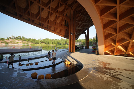 Lakeside Restaurant at Silk Road Friendship Park / THAD SUP Atelier Lakeside Restaurant at Silk Road Friendship Park / THAD SUP Atelier - Interior Photography