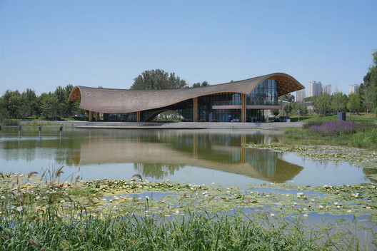 Lakeside Restaurant at Silk Road Friendship Park / THAD SUP Atelier Lakeside Restaurant at Silk Road Friendship Park / THAD SUP Atelier - Image 11 of 25