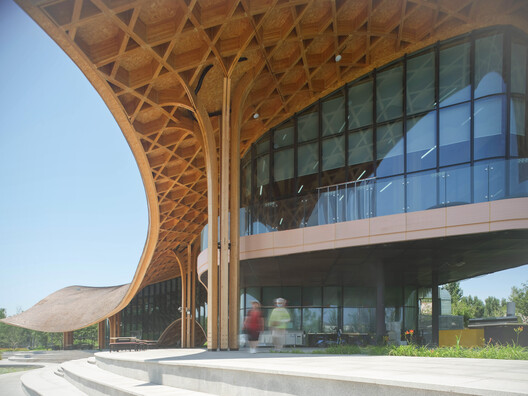 Lakeside Restaurant at Silk Road Friendship Park / THAD SUP Atelier Lakeside Restaurant at Silk Road Friendship Park / THAD SUP Atelier - Image 8 of 25