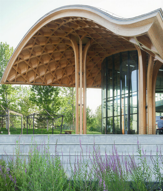Lakeside Restaurant at Silk Road Friendship Park / THAD SUP Atelier Lakeside Restaurant at Silk Road Friendship Park / THAD SUP Atelier - Image 3 of 25