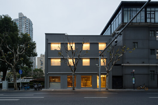 Renovation Project in the Heart of Shanghai’s Historic Area / dongqi Design Renovation Project in the Heart of Shanghai’s Historic Area / dongqi Design - Exterior Photography