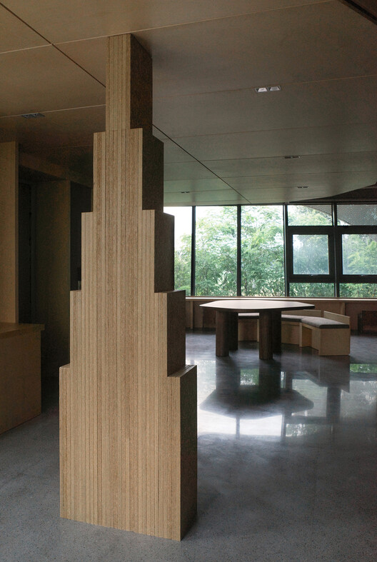 A Community Art Ecosystem in Practice / MINOR lab - Interior Photography, Wood
