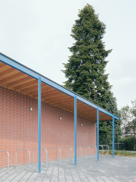 Youth Center Mena / fijn atelier + Studio Kloek Youth Center Mena / fijn atelier + Studio Kloek - Image 21 of 26