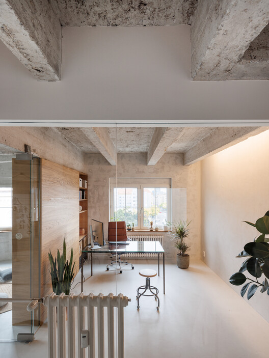 Apartment Conversion into a Creative Studio / alchitekt - Interior Photography, Kitchen, Wood, Chair, Beam