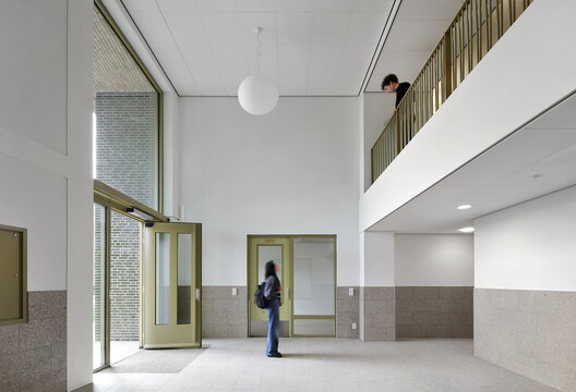 De Hartenrust Residential Building / van Bergen Kolpa architects De Hartenrust Residential Building / van Bergen Kolpa architects - Interior Photography, Glass, Concrete