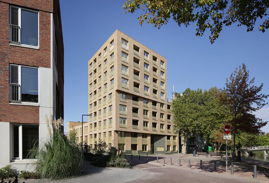 De Hartenrust Residential Building / van Bergen Kolpa architects De Hartenrust Residential Building / van Bergen Kolpa architects - Exterior Photography, Facade