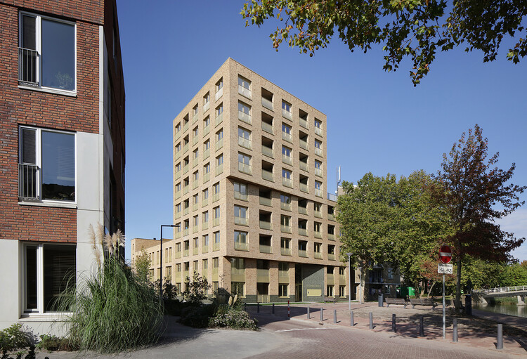 De Hartenrust Residential Building / van Bergen Kolpa architects - Exterior Photography, Residential Architecture, Facade